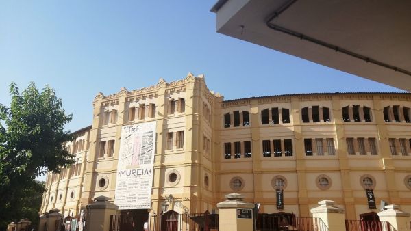 Murcia: Konzertreihe Murcia On in der Plaza de Toros